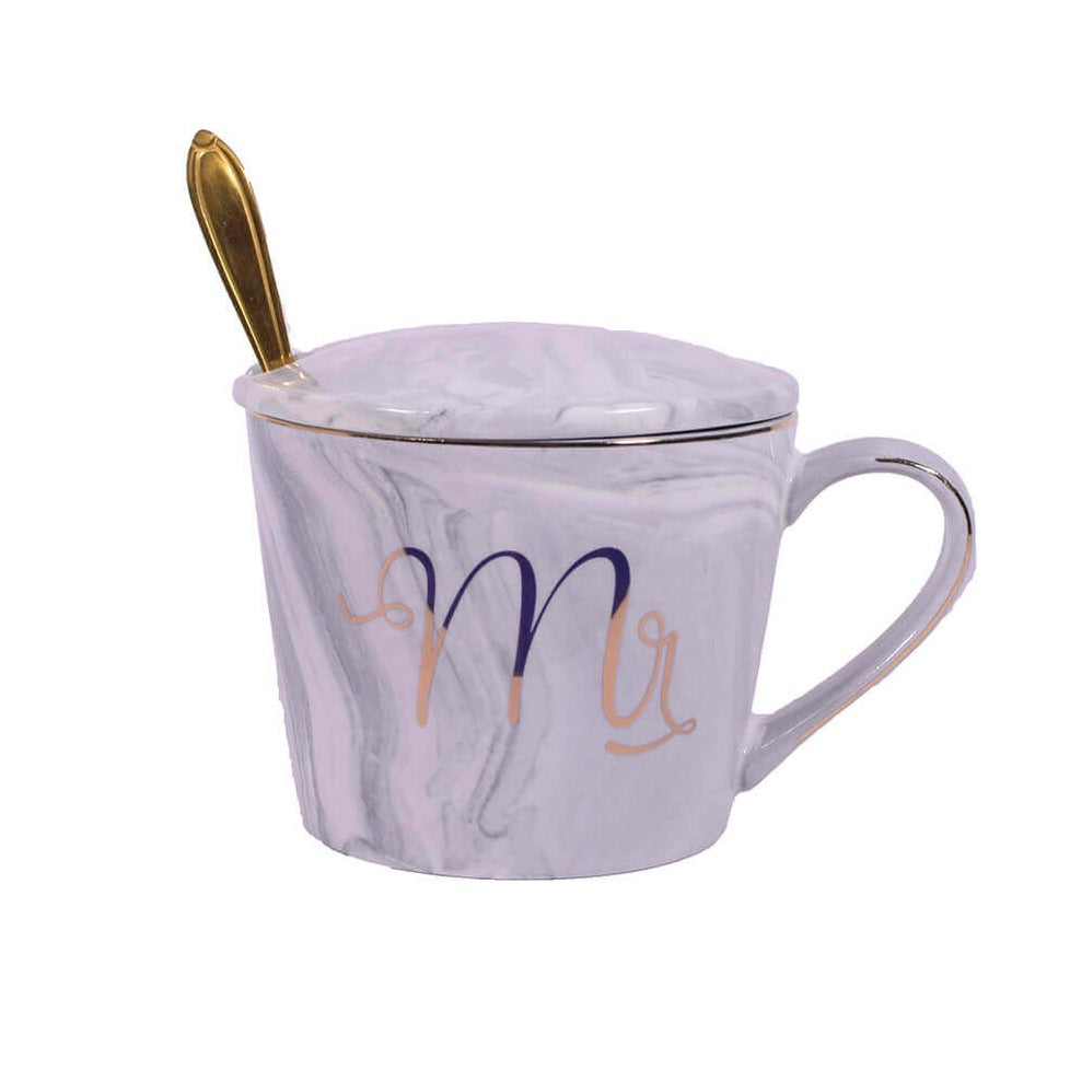 Mok Geschenkset 2-Delig Mr Mok Kleur Wit Graniet met Goudkleurige lepel in bijpassend geschenkdoos