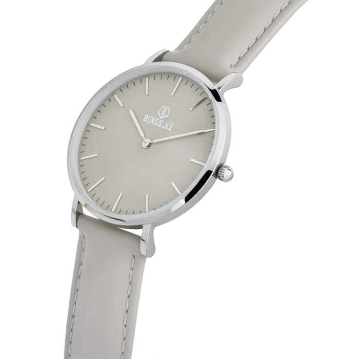 Ultieme Sieraden Dames Geschenkset Benssens met Parel Taille Riem Armband Oorbellen Halsketting en Benssens Horloge Lara