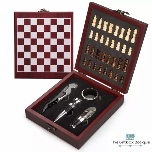 Geschenkset 4-Delig Luxe Wijn accessoires en Klein Schaakbord set Met o.a. houten Schaakstukken En Wijn opener